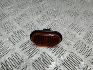 повторитель поворота на крыле Renault Trafic 2 поколение [рестайлинг] 2012, 7700847333, 8200194580