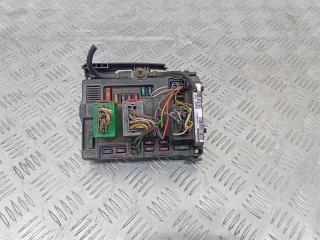 блок предохранителей Peugeot 206 1 поколение [рестайлинг] 2004, 9643498880