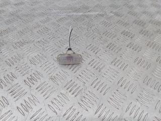 повторитель поворота на крыле Renault Logan 1 поколение 2008, 8200257684