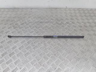 амортизатор капота Audi A4 B6 2005, 8E0823359A