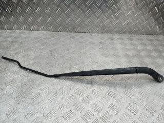 щеткодержатель (поводок стеклоочистителя, дворник) Renault Megane 4 поколение 2018, 288861068R