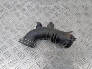 патрубок воздушного фильтра Toyota Yaris 3 поколение XP130 2012, 1.5 л., бензин, 178800M090, 178810M090