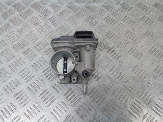 заслонка дроссельная Toyota Yaris 3 поколение XP130 2012, 1.5 л., бензин, 2203047040