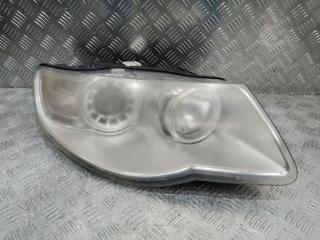 фара правая Volkswagen Touareg 1 поколение 2007, 7L6941032A