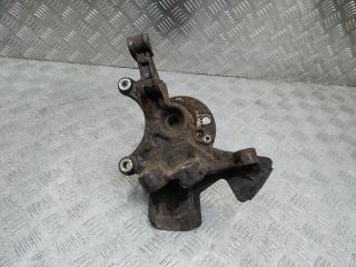 кулак поворотный левый Ford Mustang 6 поколение S550 2015, 5.0 л., бензин, МКПП, купе, FR3C8108A