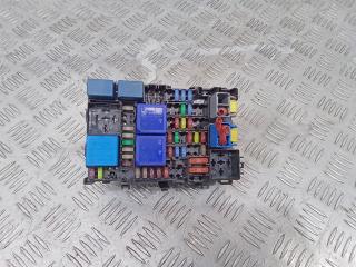 блок предохранителей Renault Megane 4 поколение 2018, 243800453R