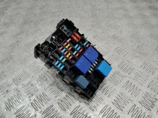 блок предохранителей Renault Megane 4 поколение 2016, 243800453R