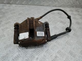 суппорт передний левый Peugeot 208 1 поколение 2014, 9805497680