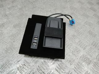 разъем AUX / USB Mercedes-Benz S-Класс W222/C217/A217 2014, A2228200915