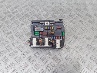 блок предохранителей Citroen C3 2 поколение [рестайлинг] 2015, 9667199680, R08