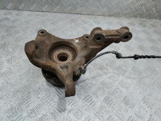 кулак поворотный правый Renault Megane 3 поколение 2011