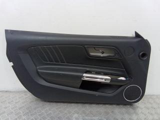 обшивка двери передняя левая Ford Mustang 6 поколение S550 2015, FR3B6323943