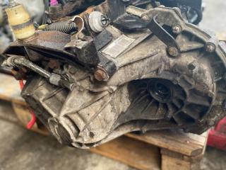 КПП механическая (МКПП) Nissan Primastar 1 поколение [рестайлинг] (2006 - 2014), 2.0 л., дизель, 8200546200, PF6010