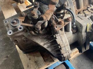 КПП механическая (МКПП) Hyundai ix35 1 поколение 2011, 2.0 л., D4HA, дизель, МКПП