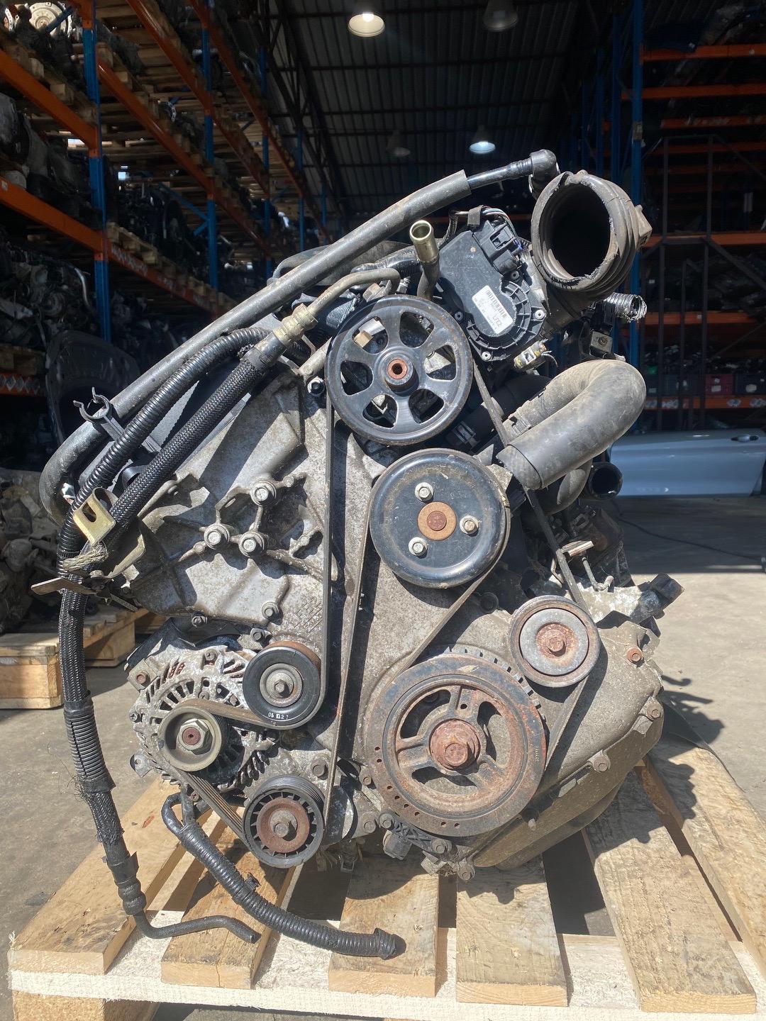 двигатель Mazda MX-5 3 поколение 2008, 1.8 л., L823, бензин, МКПП, L8 - фото №1