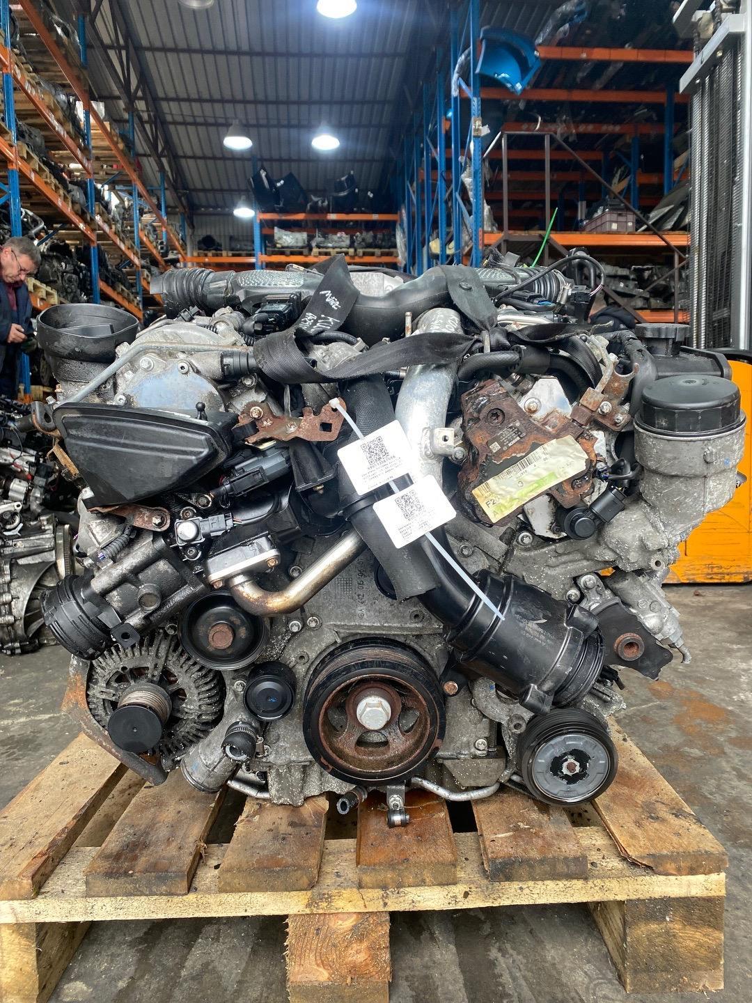 двигатель Mercedes-Benz M-Класс W164 (2005 - 2008), 3.0 л., OM 642.940, дизель, OM642, OM642.910, 642910 - фото №1