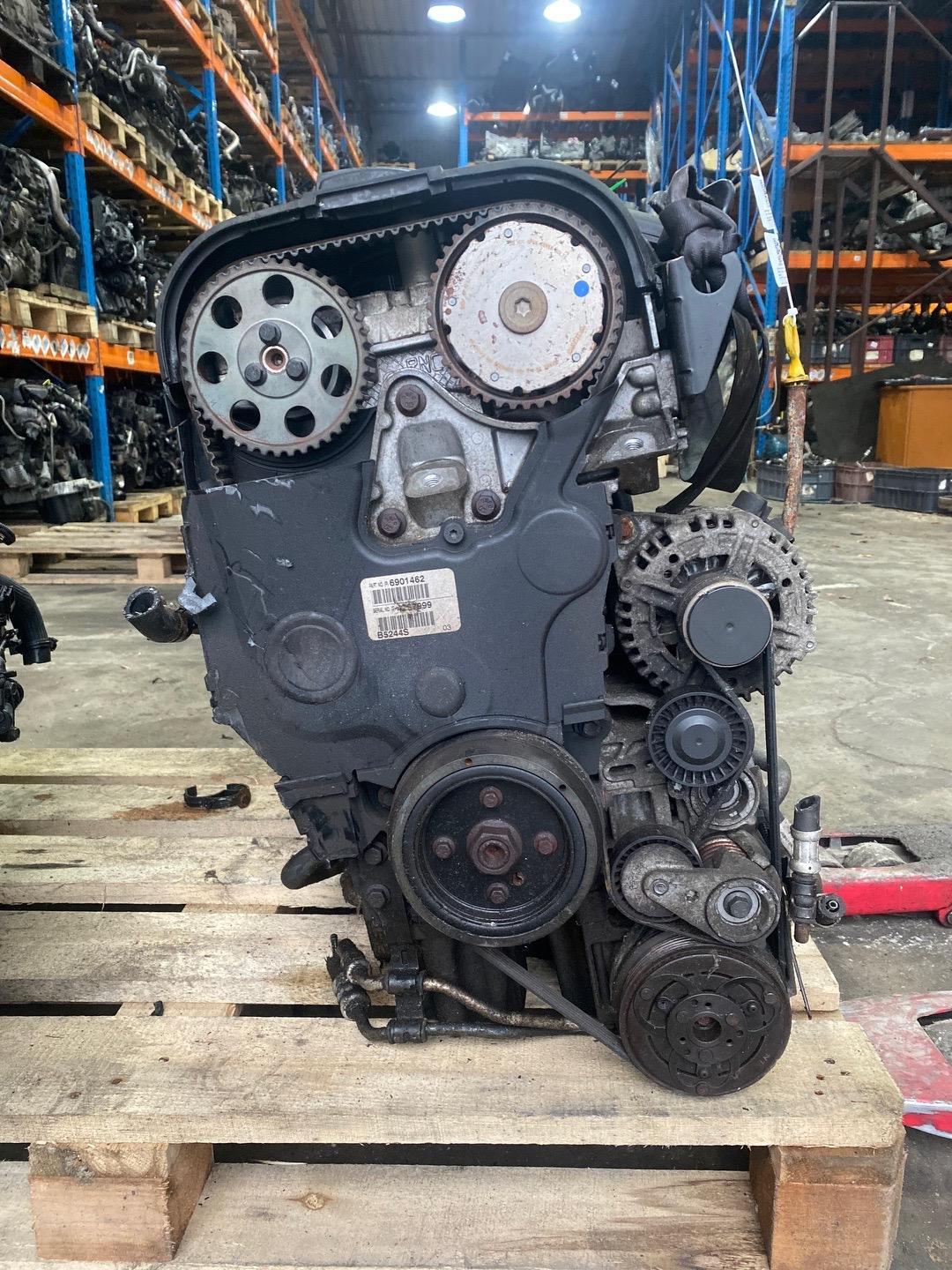 двигатель Volvo S40 2 поколение (2004 - 2007), 2.4 л., B 5244 S4, бензин, B5244S4 - фото №1