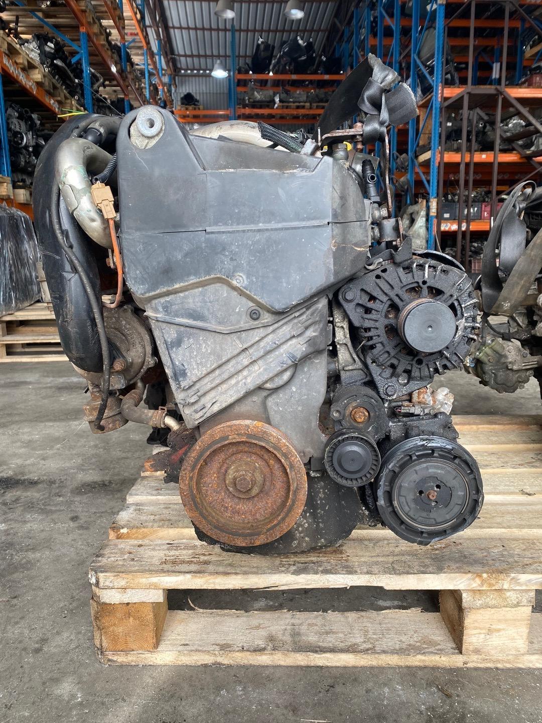 двигатель Renault Laguna 3 поколение (2007 - 2012), 1.5 л., K9K 846, дизель, K9K846, K9K - фото №1