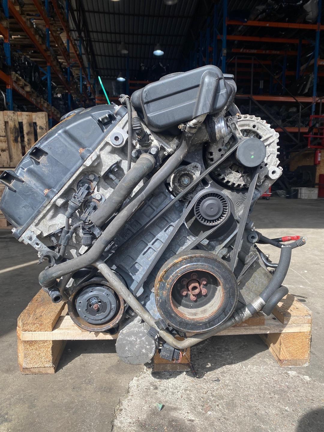 двигатель BMW 3 серия E90/E91/E92/E93 2007, 3.0 л., N53 B30 A, бензин, АКПП, N53B30, N53B30A, N53 - фото №1