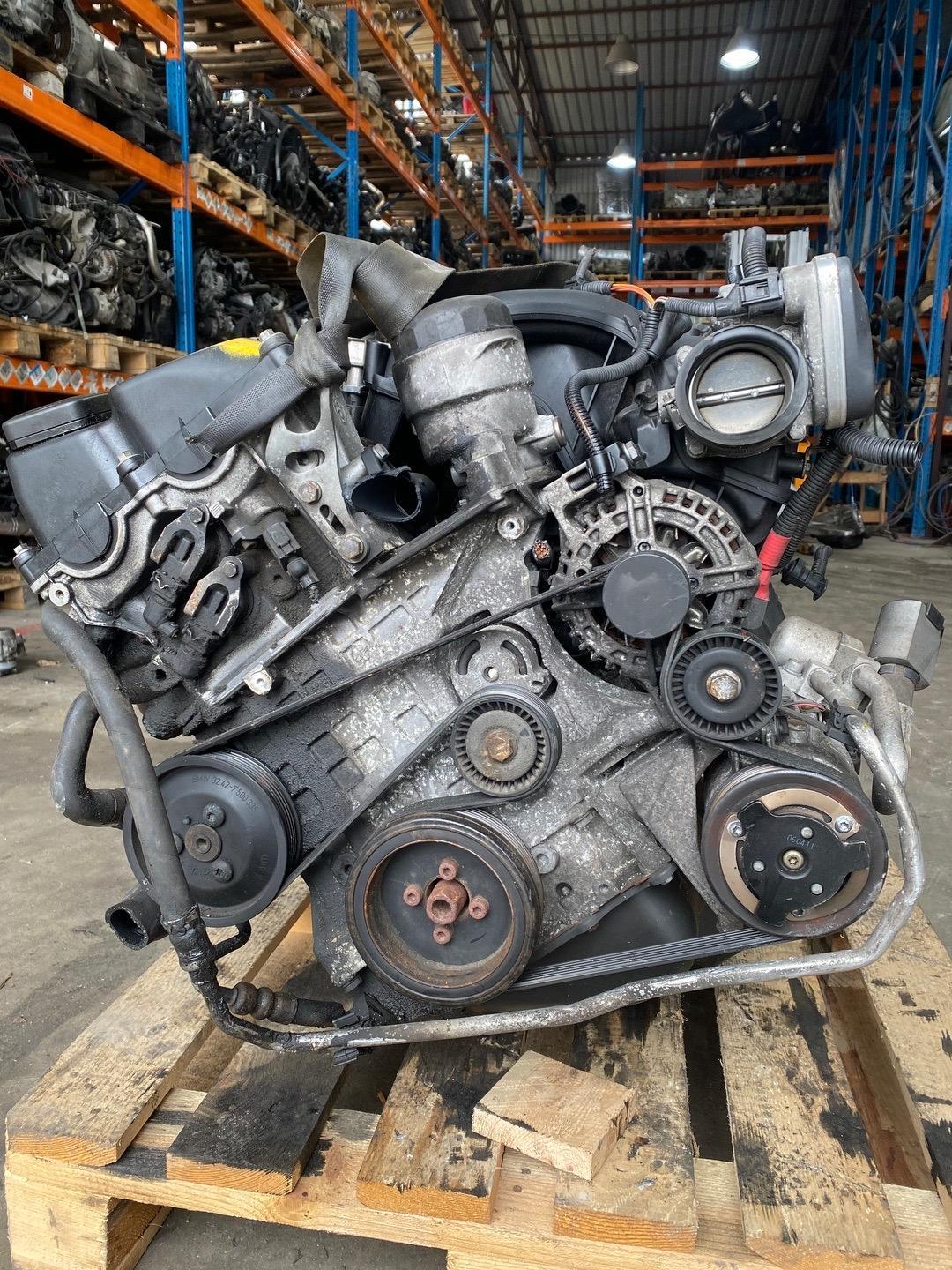 двигатель BMW 1 серия E81/E82/E87/E88 2006, 1.6 л., N45 B16, бензин, МКПП, N45B16, N45B16A - фото №1