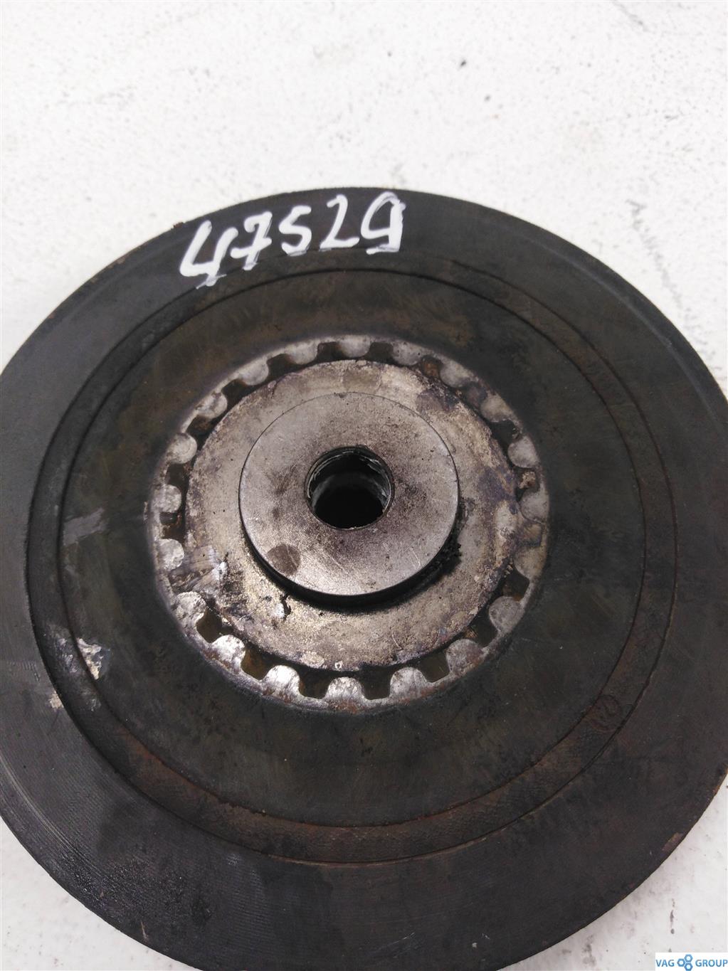 шкив коленвала Volvo 460 1 поколение 1992, 1.9 л., TDi, дизель, седан, 7700856673, . - фото №1