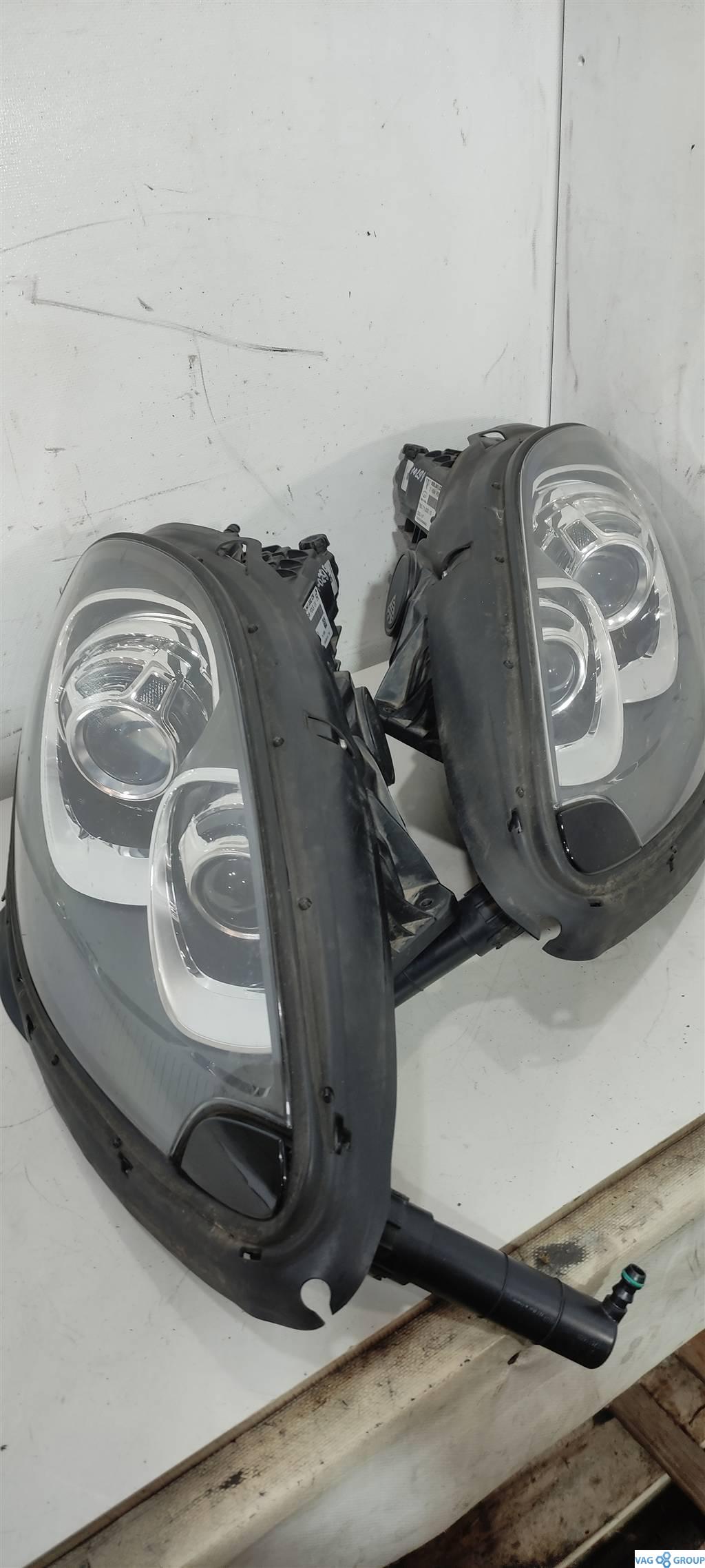 фара Porsche Macan 1 поколение 2017, 3.0 л., бензин, внедорожник 5 дв., 95B941032CR, 95B941031CR - фото №1