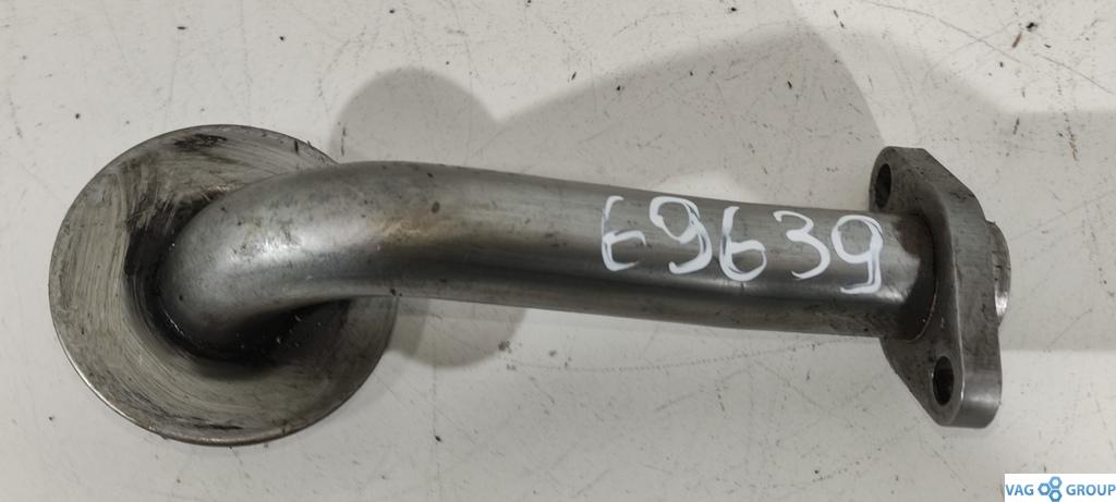 маслозаборник Volkswagen Passat B6 2009, 2.0 л., TDi, дизель, седан, 038115251B, 038115251F - фото №1