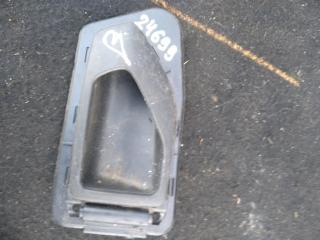 ручка внутренняя передняя левая Peugeot 306 1 поколение [рестайлинг] 1998, 2.0 л., дизель, хетчбэк 5 дв., 9612535677, .