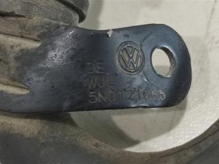 трубка охлаждающей жидкости Volkswagen Scirocco 3 поколение 2011, 2.0 л., TDi, дизель, хетчбэк 5 дв., 5N0121065, .