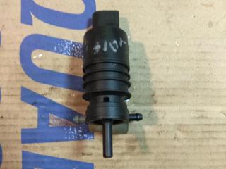 насос (моторчик) омывателя стекла Volkswagen Polo 3 поколение [рестайлинг] 2000, 2.8 л., бензин, седан, 1T0955651A, .