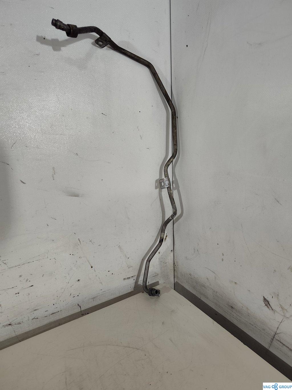 шланг (трубка) АКПП Audi A4 B8/8K 2010, 1.8 л., TSI, бензин, седан, 8K0317818AT, . - фото №1