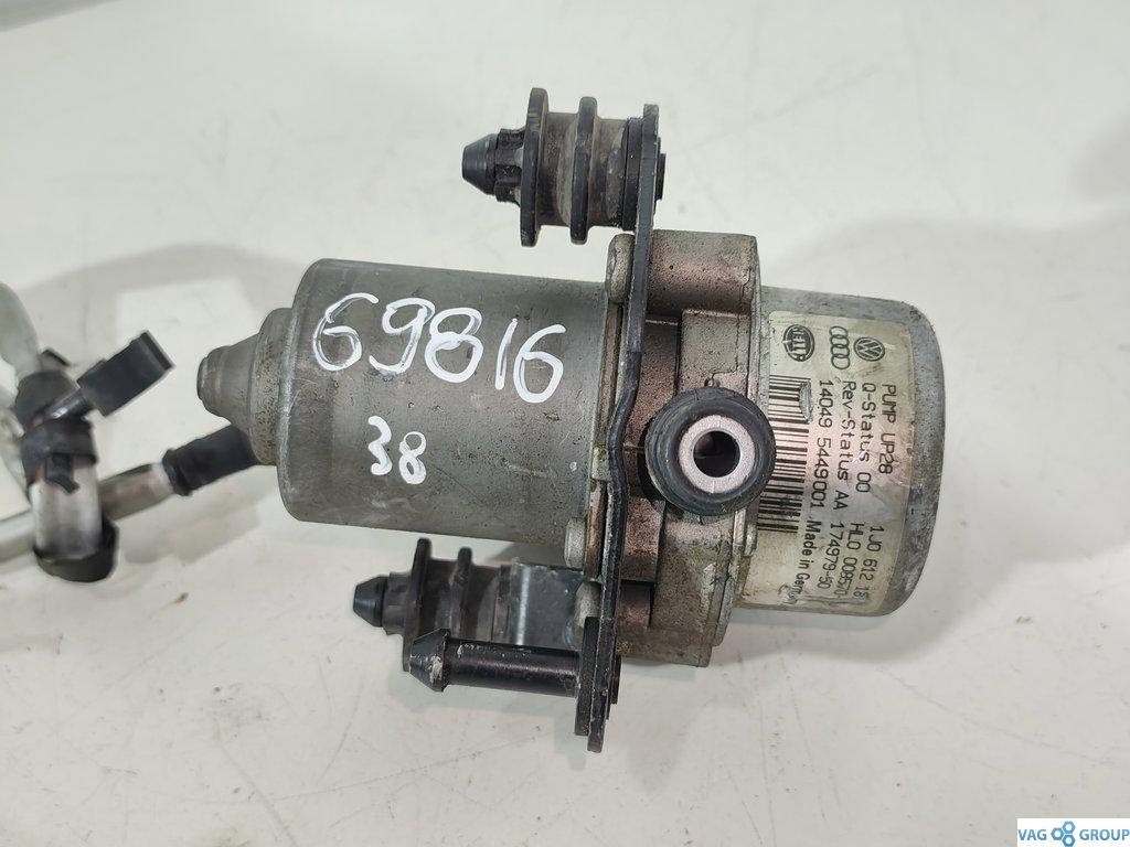 насос вакуумный Volkswagen Passat B7 2013, 1.4 л., TSI, бензин, седан, 1J0612181B, 1J0612181D, 1J0612181F - фото №1