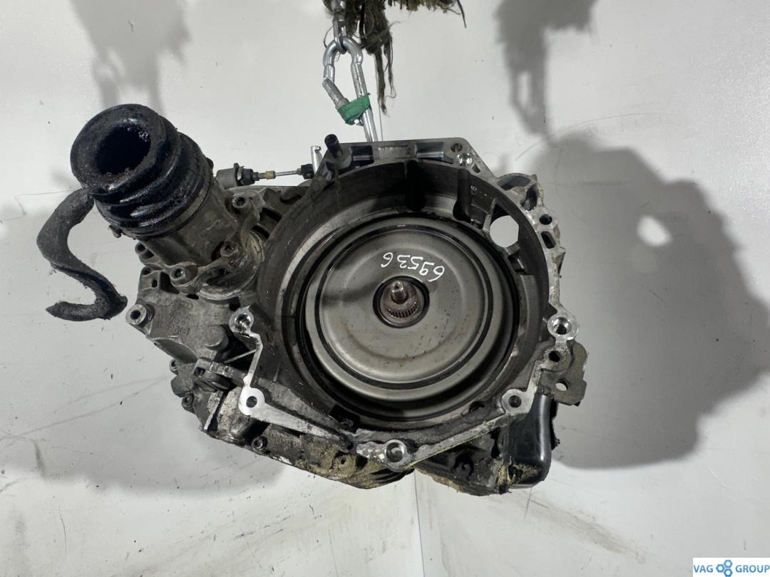 КПП автоматическая (АКПП) Volkswagen Golf 5 поколение 2007, 2.0 л., TDi, дизель, KDA, LQT, HQN, LTE, MFL, PBF, HXS, HQL, KMX, KCU, HXU, LRA, HLH, KPQ, HXY, KPW, JPJ, GPU, GYM, GYN, HBP, HFQ, HJQ, HLE, HLF, HQF, HTB, KMW, KPS, KPU, KQC, LQV, LTD, MFM, MSU, MSV, NJK, NLP, PPY, DQ250, GKF, GPQ, GPV, GSS, GYP, GYQ, GYR, HJP, HQG, HQH, HQM, HQQ, HXT, HYC, HZJ, JPK, JPL, JPQ, KCV, KCW, KMY, KMZ, KNE, KPT, KQX, KXD, LQS, LQW, LRT, LTF, LTG, LTM, MLX, MMB, NJJ, PBE, PPX, KLN, KND - фото №1