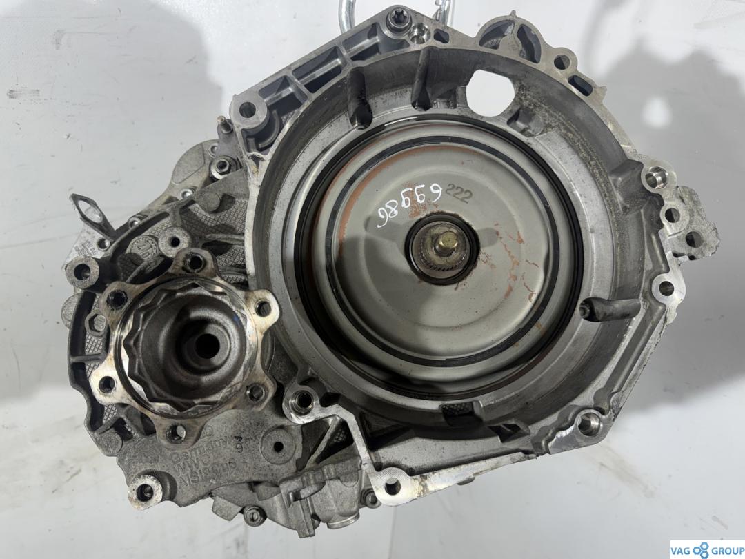 КПП автоматическая (АКПП) Volkswagen Golf 5 поколение 2007, 2.0 л., TDi, дизель, KDA, LQT, HQN, LTE, MFL, PBF, HXS, HQL, KMX, KCU, HXU, LRA, HLH, KPQ, HXY, KPW, JPJ, GPU, GYM, GYN, HBP, HFQ, HJQ, HLE, HLF, HQF, HTB, KMW, KPS, KPU, KQC, LQV, LTD, MFM, MSU, MSV, NJK, NLP, PPY, DQ250, GKF, GPQ, GPV, GSS, GYP, GYQ, GYR, HJP, HQG, HQH, HQM, HQQ, HXT, HYC, HZJ, JPK, JPL, JPQ, KCV, KCW, KMY, KMZ, KNE, KPT, KQX, KXD, LQS, LQW, LRT, LTF, LTG, LTM, MLX, MMB, NJJ, PBE, PPX, KLN, KND - фото №1