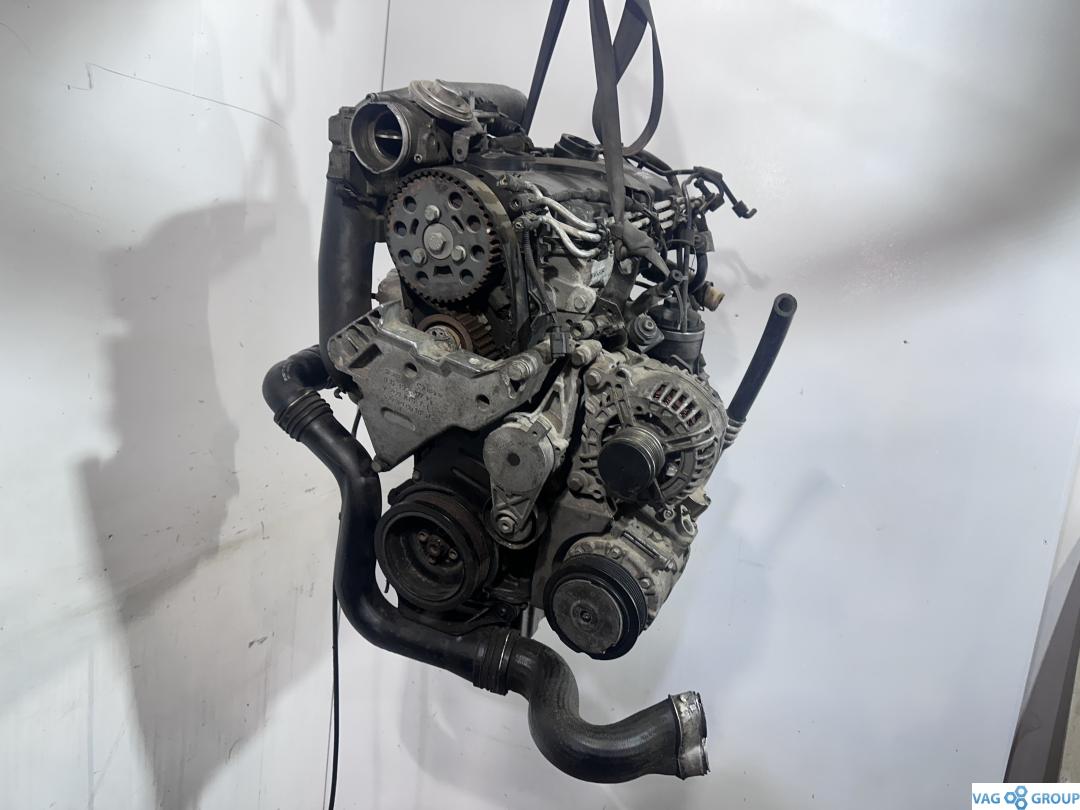 двигатель Volkswagen Caddy 3 поколение 2006, 1.9 л., TDi, дизель, фургон, BDJ, BKC, BDK, BXE, BJB, AVQ, BST - фото №1