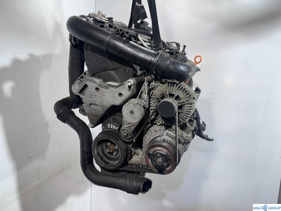 двигатель Volkswagen Eos 1 поколение 2008, 1.9 л., TDi, дизель, BDJ, BKC, BDK, BXE, BJB, AVQ, BST - фото №1