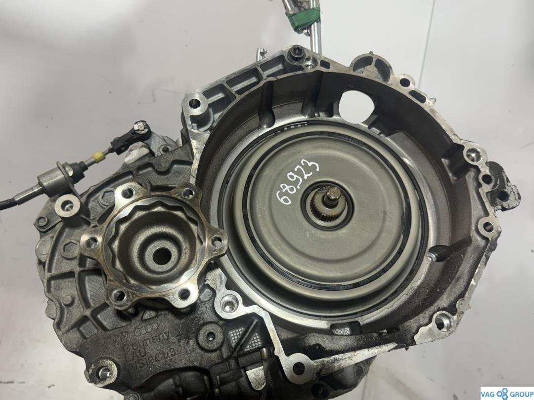 КПП автоматическая (АКПП) Volkswagen Golf 5 поколение 2007, 2.0 л., TDi, дизель, KDA, LQT, HQN, LTE, MFL, PBF, HXS, HQL, KMX, KCU, HXU, LRA, HLH, KPQ, HXY, KPW, JPJ, GPU, GYM, GYN, HBP, HFQ, HJQ, HLE, HLF, HQF, HTB, KMW, KPS, KPU, KQC, LQV, LTD, MFM, MSU, MSV, NJK, NLP, PPY, DQ250, GKF, GPQ, GPV, GSS, GYP, GYQ, GYR, HJP, HQG, HQH, HQM, HQQ, HXT, HYC, HZJ, JPK, JPL, JPQ, KCV, KCW, KMY, KMZ, KNE, KPT, KQX, KXD, LQS, LQW, LRT, LTF, LTG, LTM, MLX, MMB, NJJ, PBE, PPX, KLN, KND - фото №1