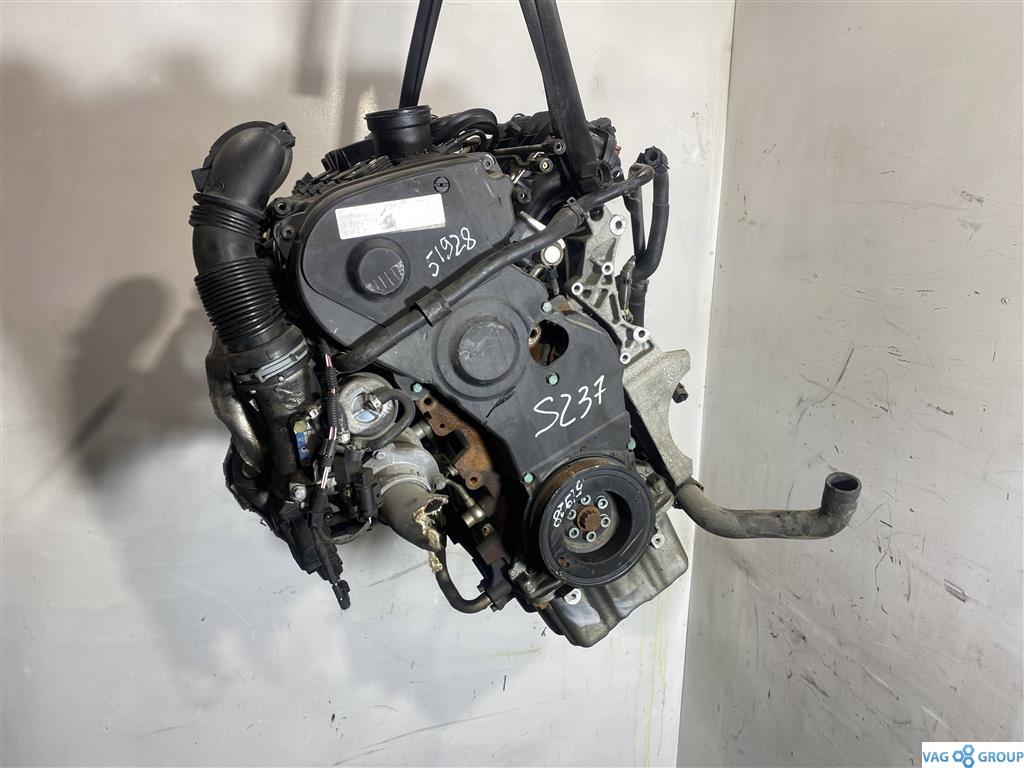 двигатель Audi TT 8J [рестайлинг] 2012, 2.0 л., бензин, седан, BPG, BPY, BPJ, BWE, AXX, BWA, BWT, CDL, 06F109102B, BGB, BUL, BYK, CDLA, CDLC