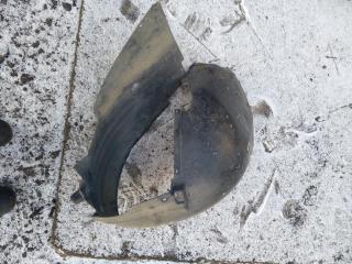 защита арок передняя правая (подкрылок) Audi A4 B7 2006, 2.0 л., бензин, седан, 8E0821172E, 8E0821172F