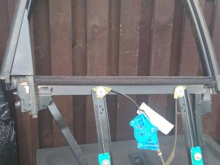 стеклоподъемник задний правый Volkswagen Touareg 1 поколение 2004, 4.2 л., бензин, внедорожник 5 дв., 7L0839462, .