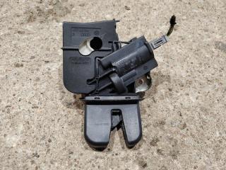 замок багажника Audi A4 B8/8K 2008, 1.8 л., бензин, 4F5827505D