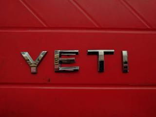 эмблема Skoda Yeti 1 поколение [рестайлинг] 2016, 1.2 л., TSI, бензин, АКПП, 5L0853687J