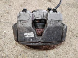 суппорт передний правый Audi A4 B8/8K 2009, 2.7 л., дизель, 8K0615124B