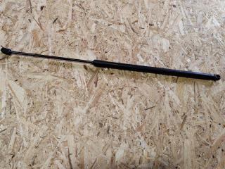 амортизатор капота Volkswagen Passat CC 1 поколение [рестайлинг] 2013, 2.0 л., TFSI, 3C8823359