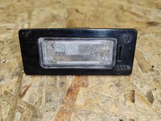 подсветка номера Skoda Superb 2 поколение 2011, 2.0 л., дизель, 8T0943021