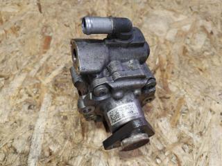 насос гидроусилителя руля Volkswagen Touareg 2 поколение 2012, 3.0 л., дизель, 7P0422154B