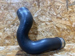 патрубок интеркулера Audi Q7 4L [рестайлинг] 2015, 3.0 л., дизель, 7P0145738D