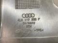 воздуховод интеркулера Audi Q7 4L [рестайлинг] 2013, 3.0 л., дизель, 4L0117335F - фото №2