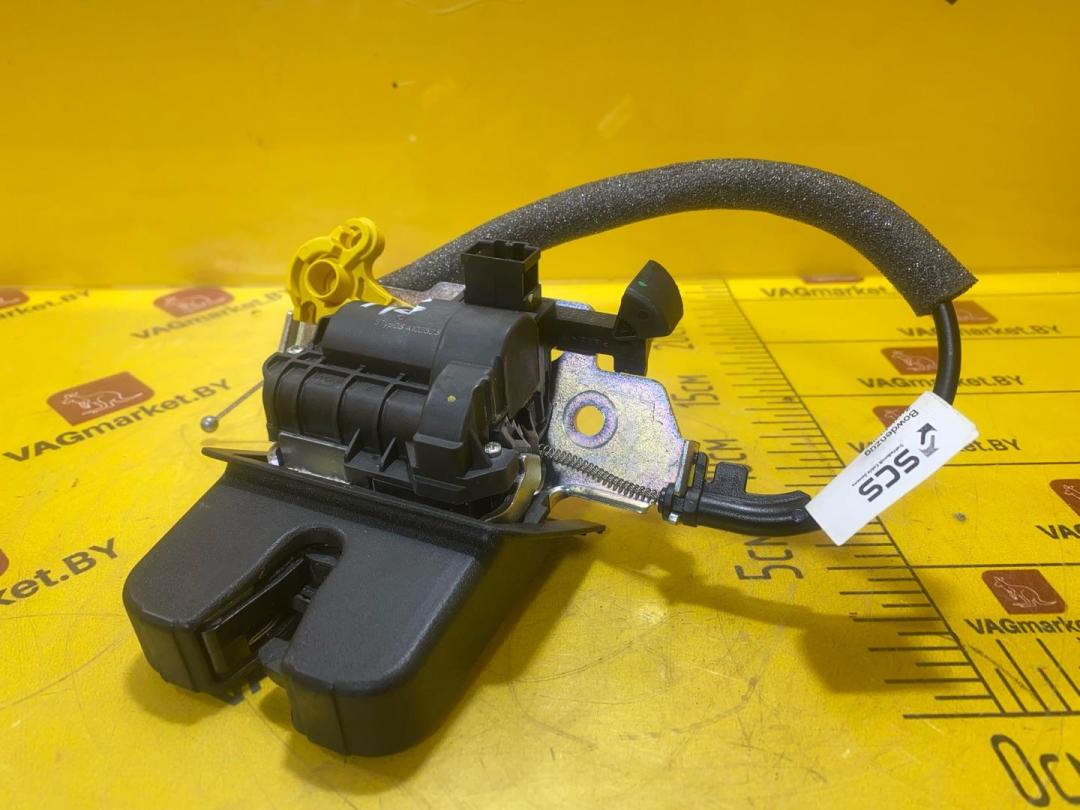 замок багажника Volkswagen Tiguan 2 поколение 2016, 2.0 л., бензин, 5TA827506D - фото №1
