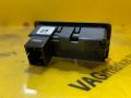 кнопка открытия багажника Volkswagen T-Roc 1 поколение 2022, 2.0 л., бензин, 3G0959831B - фото №3